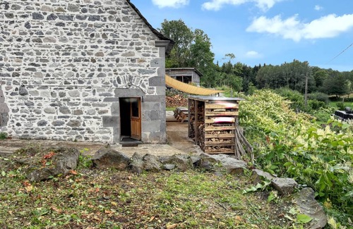 Chastreix House | 235 m² House ∙ 6 bedrooms ∙ 16 guests