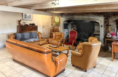 Chastreix House | 235 m² House ∙ 6 bedrooms ∙ 16 guests