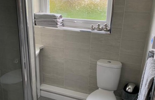 Scurlage Resort | 24 Gower Holiday Village