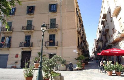 Trapani City Centre Bed & Breakfast | 24 m² Bed and breakfast ∙ 4 guests