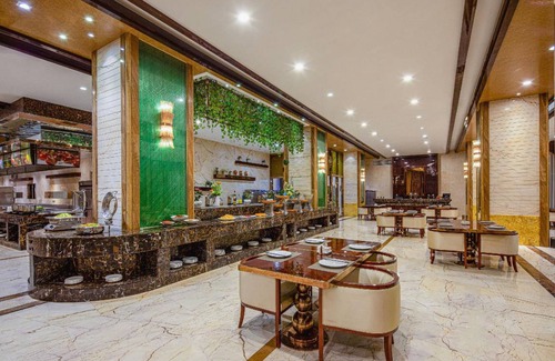 Shaoyang Hotel | 240 m² Hotel ∙ 4 guests
