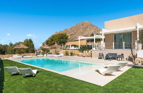 Custonaci House | 240 m² House ∙ 4 bedrooms ∙ 10 guests