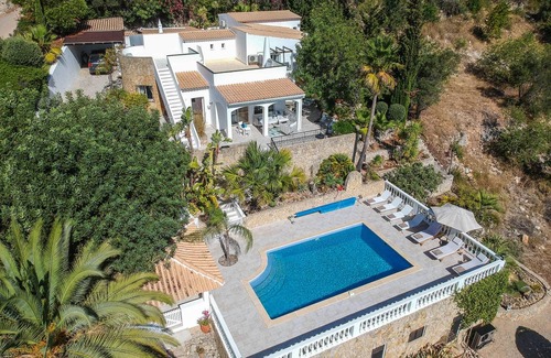 Sao Bras de Alportel Villa | 240 m² Villa ∙ 5 bedrooms ∙ 10 guests