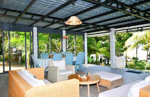 Surinam Villa | 240 m² Villa ∙ 3 bedrooms ∙ 6 guests