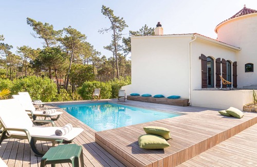 Colares Villa | 240 m² Villa ∙ 5 bedrooms ∙ 10 guests