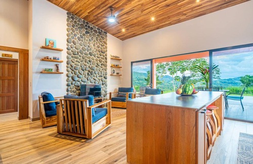 Ballena Villa | 242 m² Villa ∙ 3 bedrooms ∙ 6 guests
