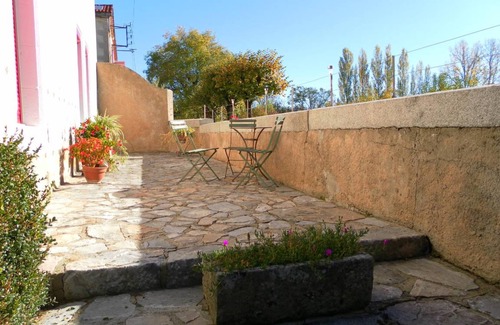 Castres House | 245 m² House ∙ 6 bedrooms ∙ 10 guests