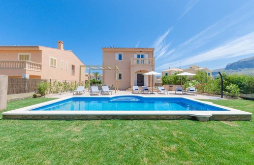 Urbanizacion S'Estanyol Villa | 247 m² Villa ∙ 4 bedrooms ∙ 8 guests