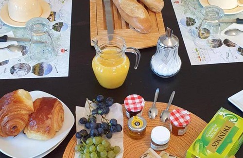 Saint-Pons-de-Thomieres Bed & Breakfast | 25 m² Bed and breakfast ∙ 3 guests