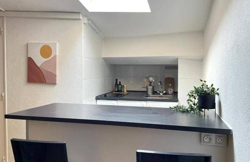 Nimes City Centre Apartment | 25 m² Apartment ∙ 1 bedroom ∙ 2 guests