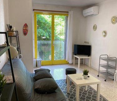 Faubourg Apartment | 25 m² Apartment ∙ 4 guests