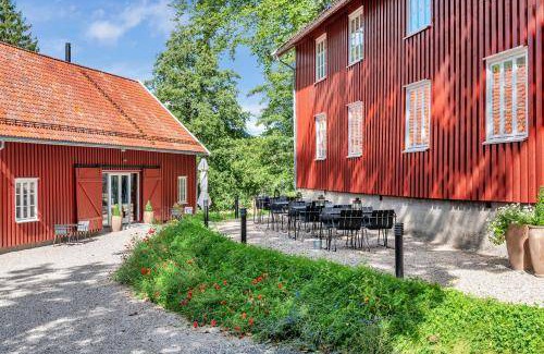 Tveit Hotel | 25 m² Hotel ∙ 10 guests