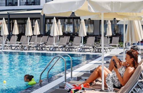 Side Hotel | 25 m² Hotel ∙ 4 guests