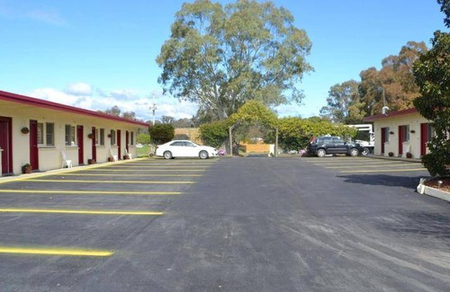 Seymour Hotel | 25 m² Motel ∙ 9 guests