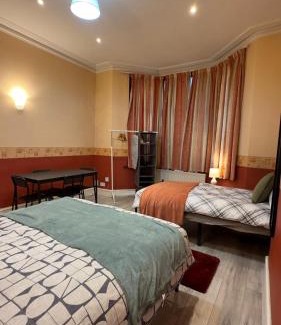Mapesbury House | 25 Minutes to Central London Rooms 35