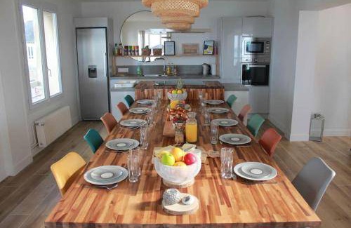 Port-en-Bessin-Huppain House | 250 m² House ∙ 5 bedrooms ∙ 10 guests