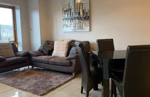Schollarstown Apartment | 250 m² Apartment ∙ 1 bedroom ∙ 2 guests