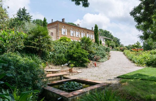 Giroussens House | 250 m² Gîte ∙ 5 bedrooms ∙ 11 guests