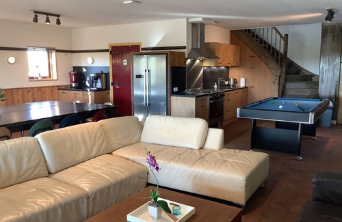 Municipality of Nijmegen House | 250 m² House ∙ 11 bedrooms ∙ 26 guests