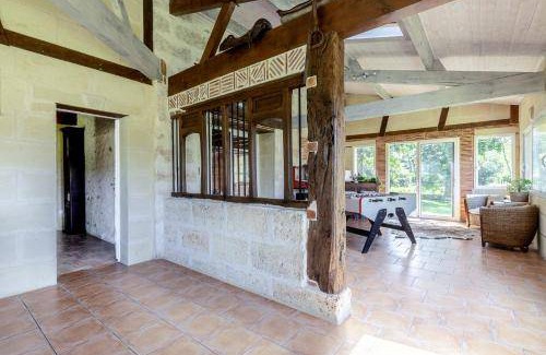 Perissac House | 250 m² House ∙ 3 bedrooms ∙ 9 guests