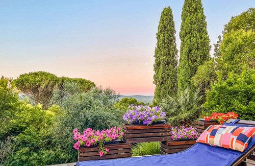 Sutri House | 250 m² House ∙ 3 bedrooms ∙ 13 guests