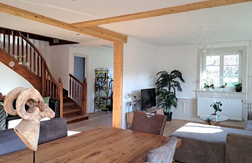 Tavannes House | 250 m² House ∙ 4 bedrooms ∙ 9 guests