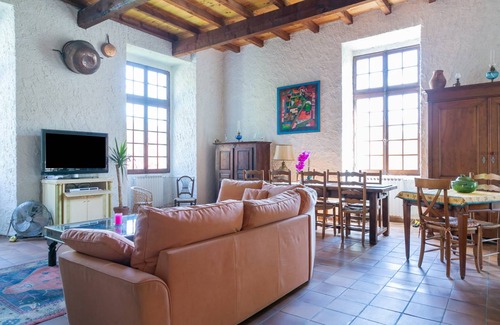 Jaujac House | 250 m² House ∙ 4 bedrooms ∙ 12 guests