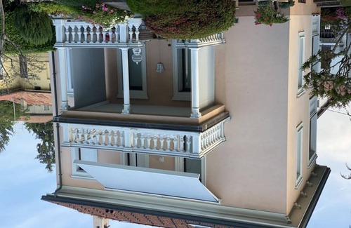 Castronno House | 250 m² House ∙ 5 bedrooms ∙ 10 guests