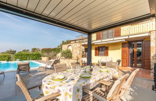 Castiglione del Lago House | 250 m² House ∙ 5 bedrooms ∙ 14 guests