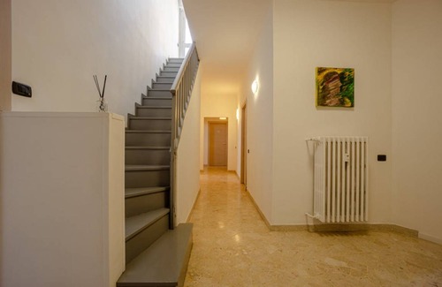 Cesano Boscone Resort | 250 m² Private room ∙ 1 bedroom ∙ 2 guests