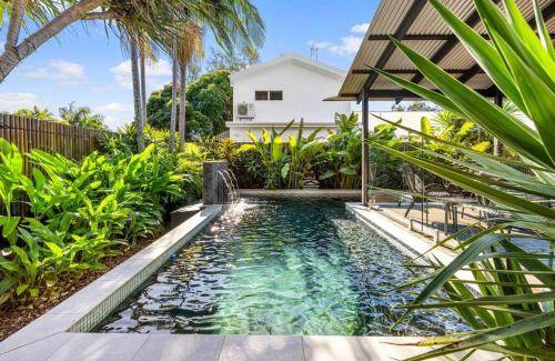 Mudjimba Villa | 250 m² Villa ∙ 4 bedrooms ∙ 10 guests