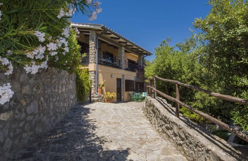 Ansedonia Villa | 250 m² Villa ∙ 5 bedrooms ∙ 11 guests