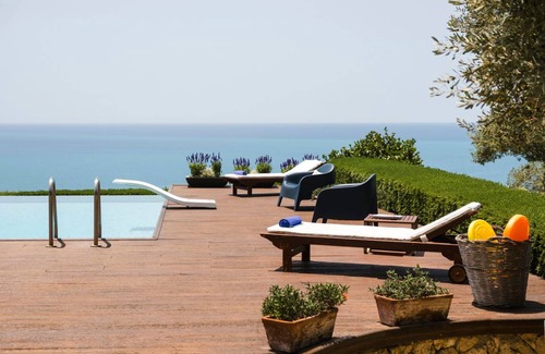 Licata Villa | 250 m² Villa ∙ 5 bedrooms ∙ 12 guests