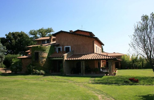 Corchiano Villa | 250 m² Villa ∙ 6 bedrooms ∙ 14 guests