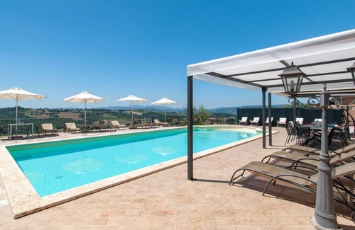 Loreto Villa | 250 m² Villa ∙ 6 bedrooms ∙ 16 guests