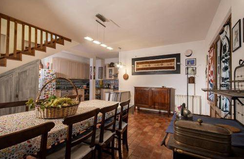 Monteriggioni Villa | 250 m² Villa ∙ 5 bedrooms ∙ 10 guests