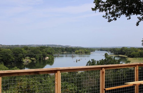 Kerrville House | 251 m² House ∙ 7 bedrooms ∙ 16 guests