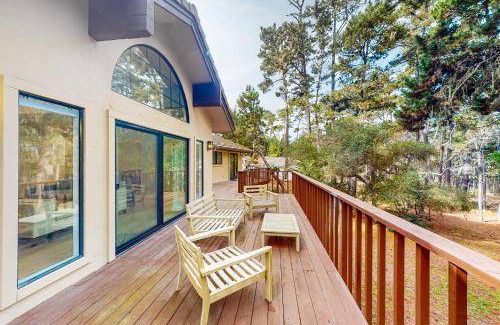 Del Monte Forest House | 255 m² House ∙ 4 bedrooms ∙ 10 guests
