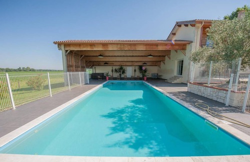 Lussan House | 255 m² House ∙ 5 bedrooms ∙ 12 guests