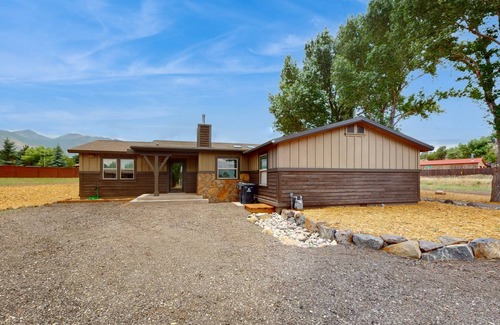 Flagstaff House | 256 m² House ∙ 3 bedrooms ∙ 8 guests