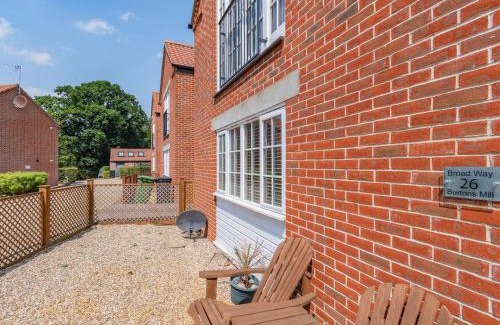Stalham House | 26 Burtons Mill