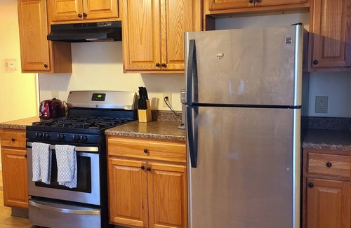 Oneonta Apartment | 26 Columbia - 3 bdrm apt in City Center Oneonta, walkable to Main St
