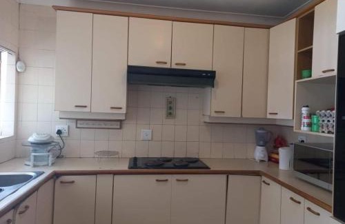 Vereeniging House | 26 Zea avenue Arcon Park Guest House