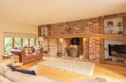 Westmarsh House | 260 m² House ∙ 5 bedrooms ∙ 7 guests