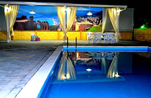 Pergusa House | 260 m² House ∙ 6 bedrooms ∙ 14 guests