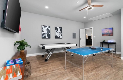 Round Rock House | 260 m² House ∙ 5 bedrooms ∙ 12 guests