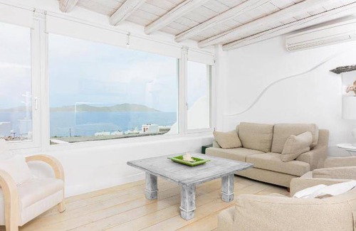 Agios Ioannis Villa | 260 m² Villa ∙ 5 bedrooms ∙ 10 guests