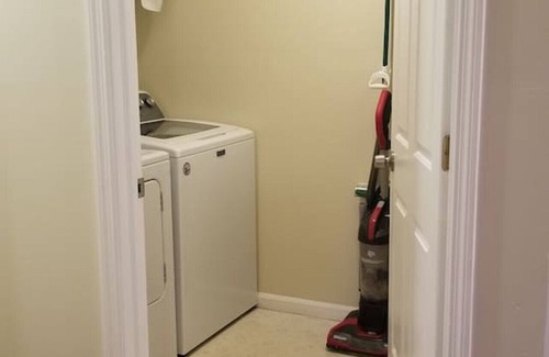 Monroe House | 260 Overbrook · Jason's Attached home