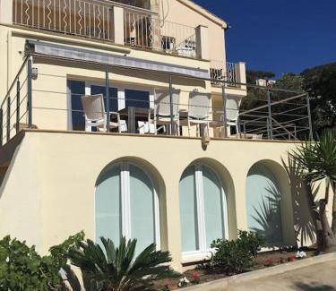 Port d'Andraitx House | 2600 m² House ∙ 5 bedrooms ∙ 20 guests