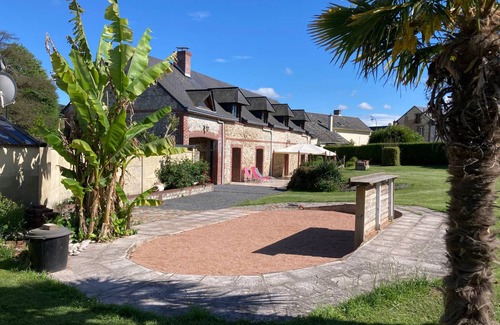 Ganzeville House | 265 m² House ∙ 5 bedrooms ∙ 12 guests